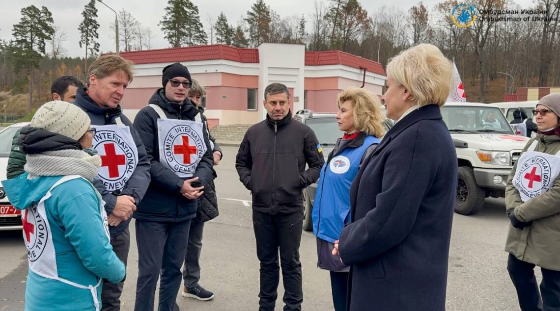 Уполномоченный по правам человека Верховной Рады Дмитрий Лубинец встретился в Беларуси с российской омбудсменкой Татьяной Москальковой.