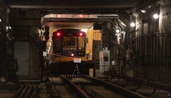 Влада Києва назвала попередню причину затоплення тунелю метро на Теремки. ВIДЕО