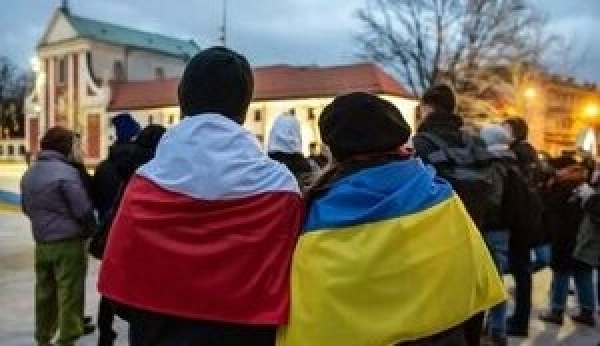 Майже половина працевлаштованих у Польщі мігрантів знайшла житло через роботодавців